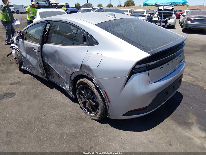 2024 TOYOTA PRIUS PRIME auction photo 3