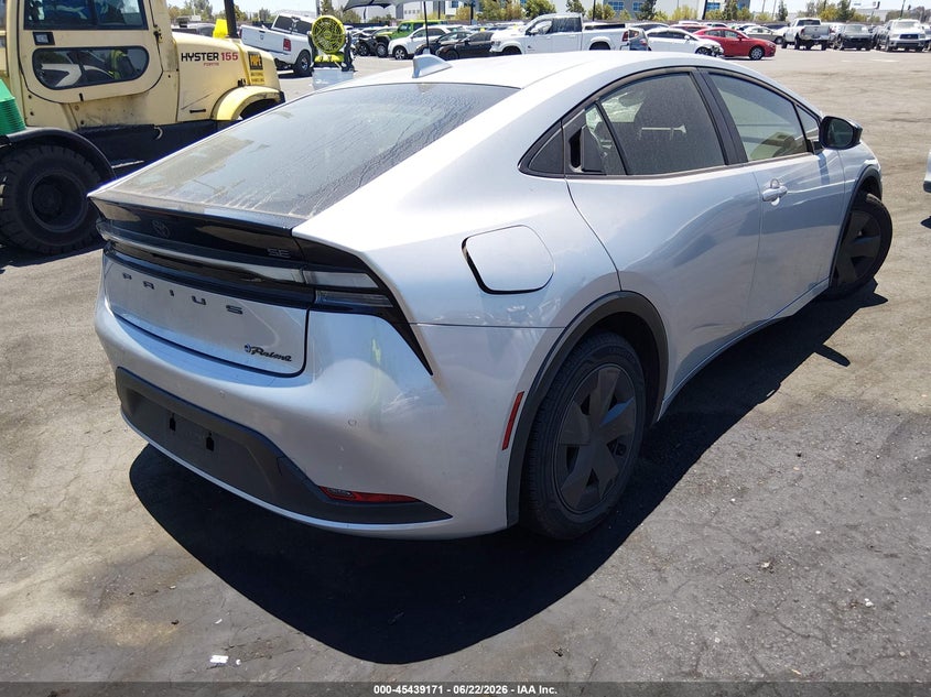 2024 TOYOTA PRIUS PRIME auction photo 4
