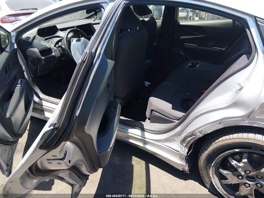 2024 TOYOTA PRIUS PRIME auction photo 8