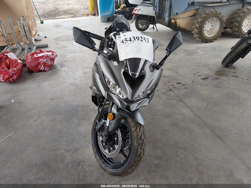 2026 KAWASAKI ZX400 auction photo 5