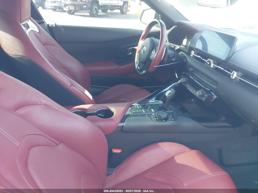 TOYOTA GR SUPRA 2022 VIN WZ1DB0C02NW052064