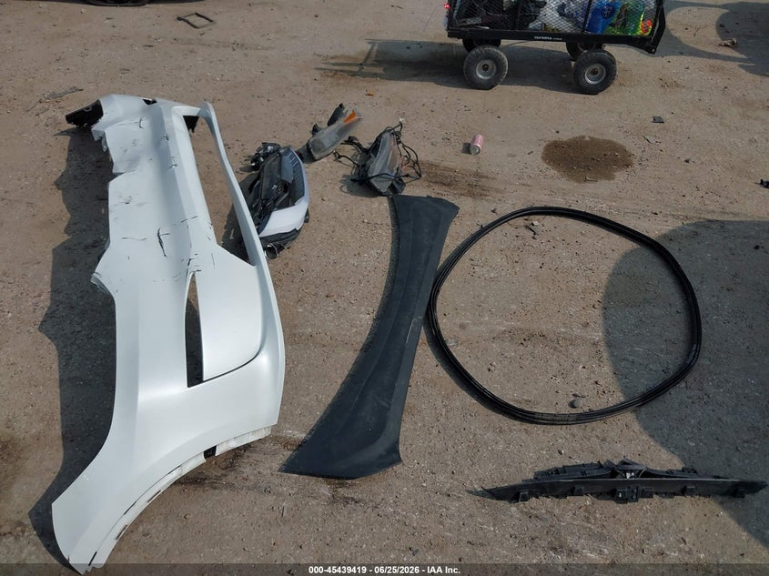 2023 Tesla Model X Dual Motor All-Wheel Drive/Standard Range VIN: 7SAXCBE56PF428398 Lot: 45439419
