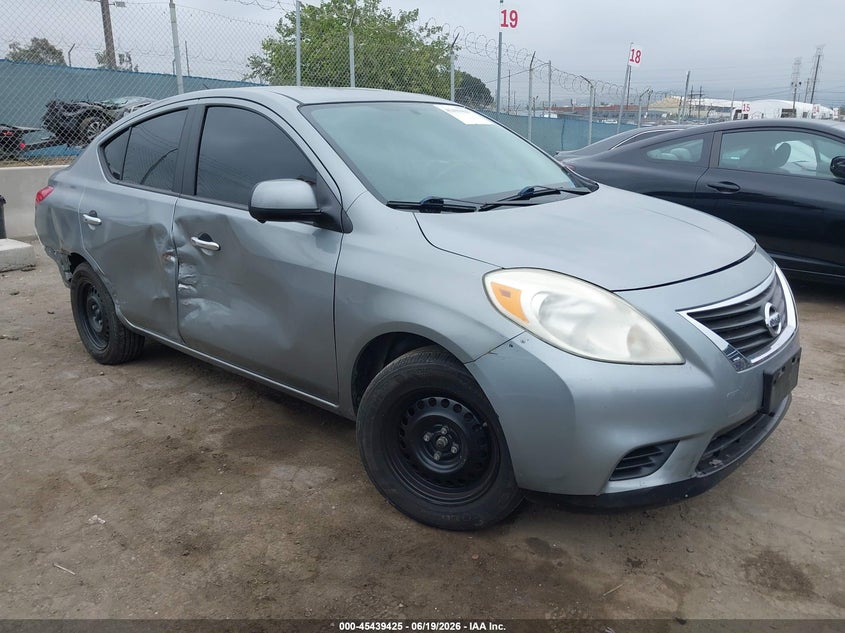 Vin: 3n1cn7apxcl938052, lot: 45937525, nissan versa 1.6 sv 2012 img_1
