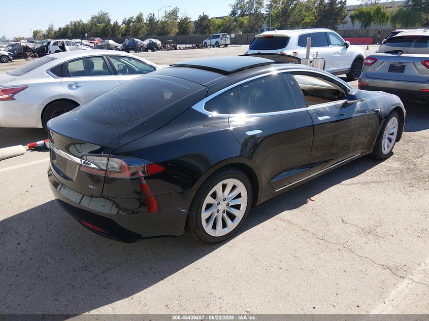 2018 TESLA MODEL S auction photo 4