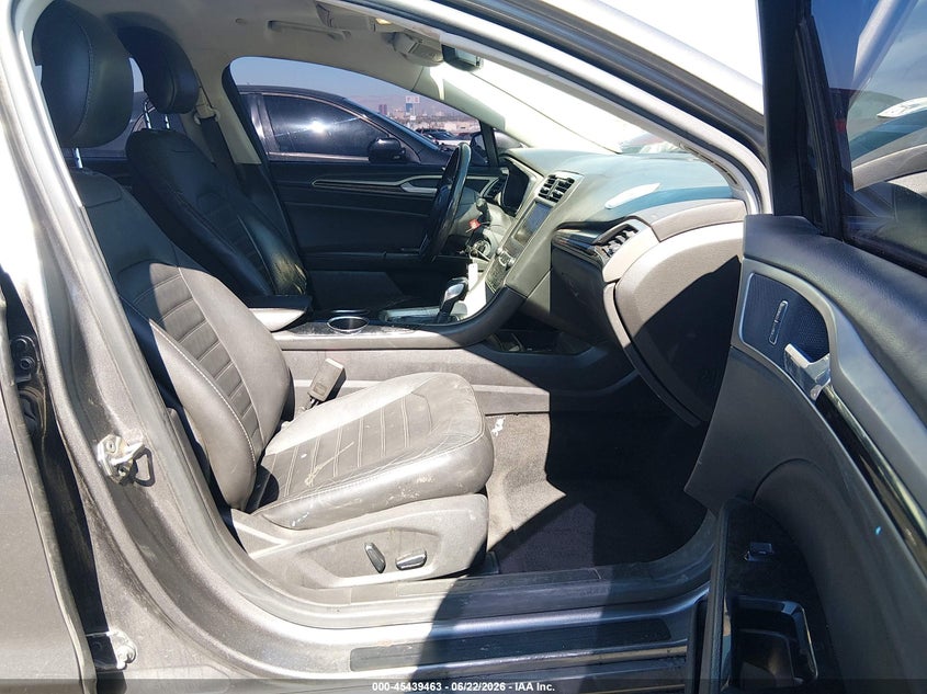 2013 FORD FUSION ENERGI auction photo 5