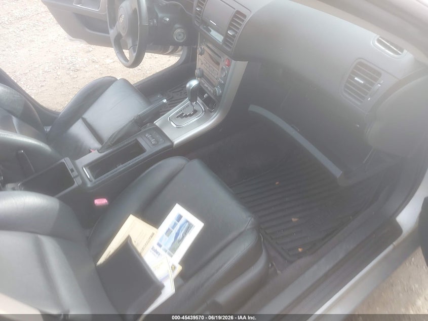 2005 SUBARU OUTBACK auction photo 5