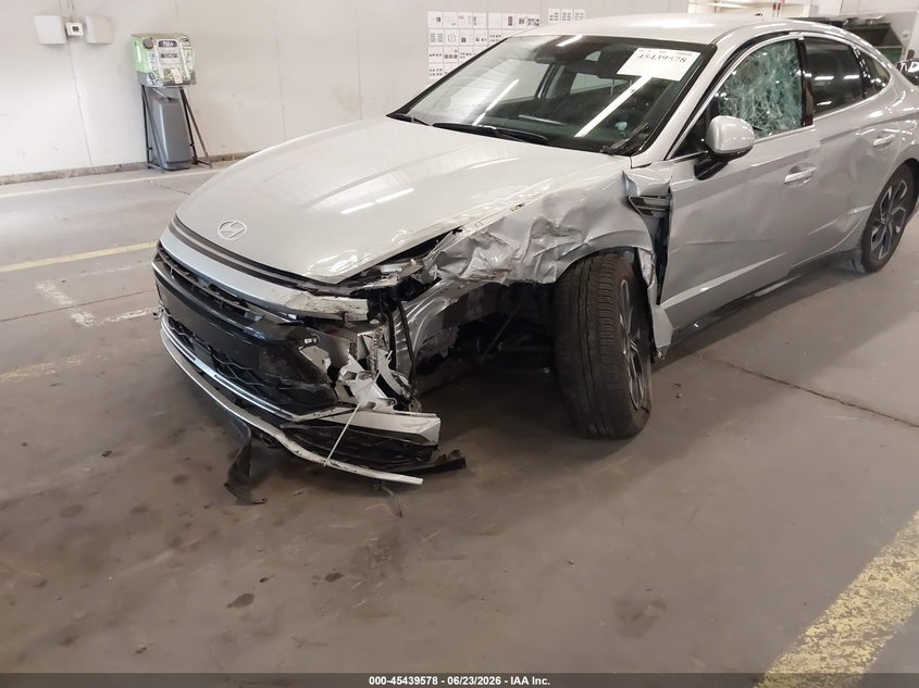 2024 HYUNDAI SONATA auction photo 6