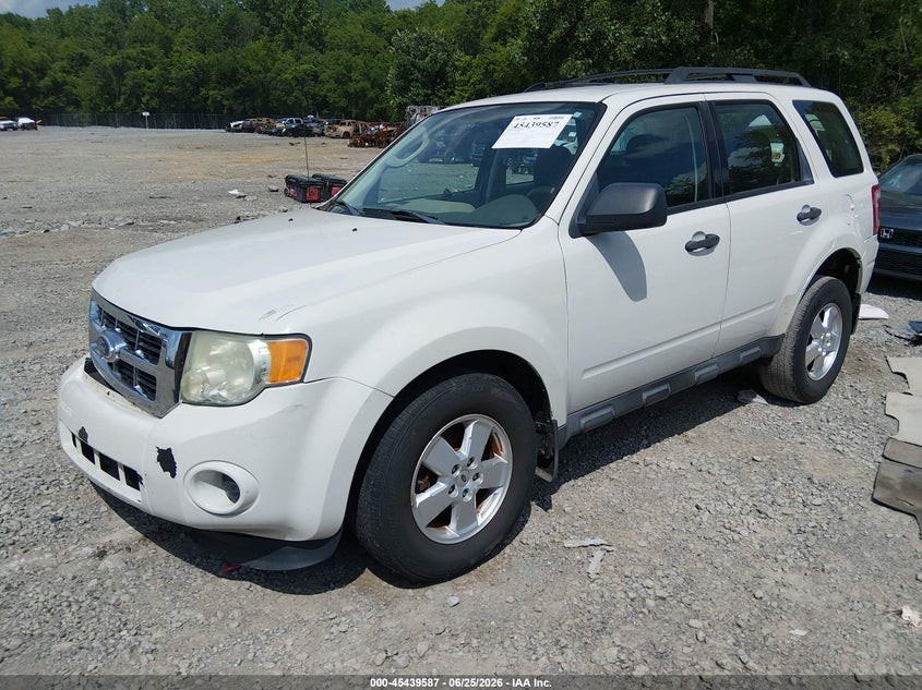 Vin: 1fmcu0c73bkb70169, lot: 45937687, ford escape xls 20112