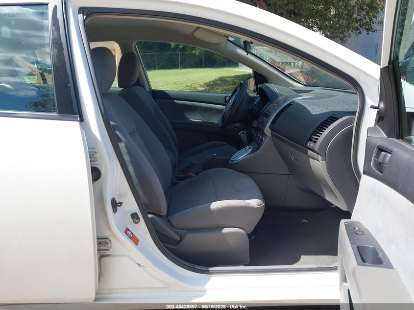 AtlanticExpress - Nissan Sentra