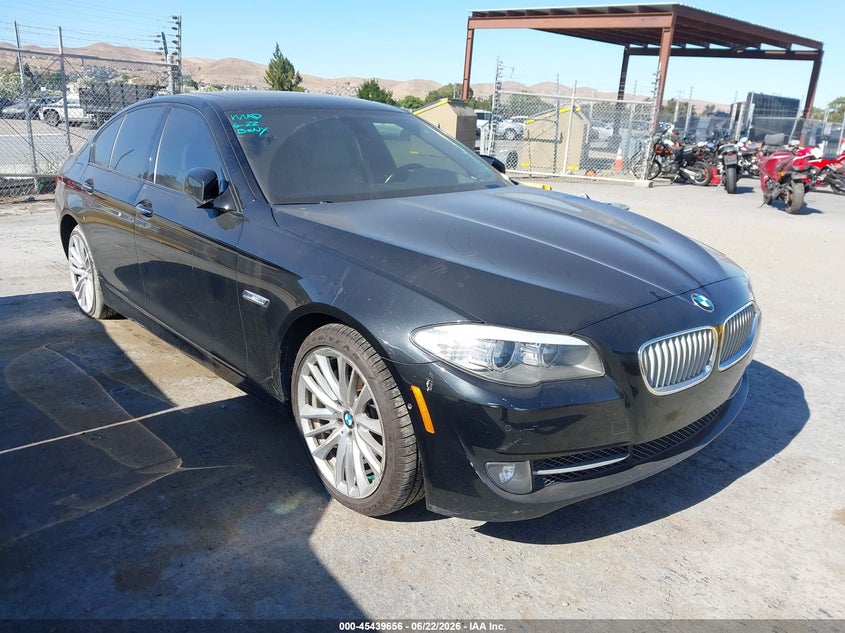 2012 BMW 550I
