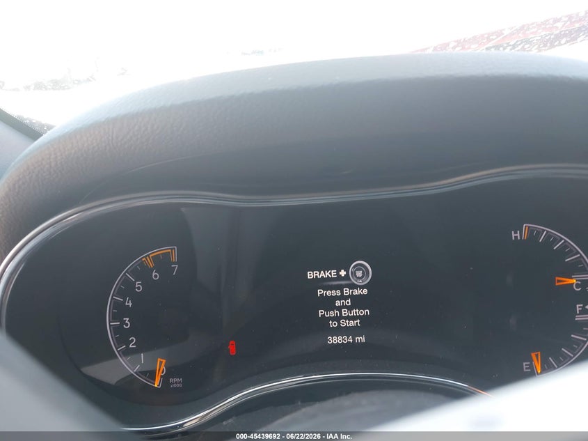 JEEP GRAND CHEROKEE 2019 VIN 1C4RJFLT4KC609235