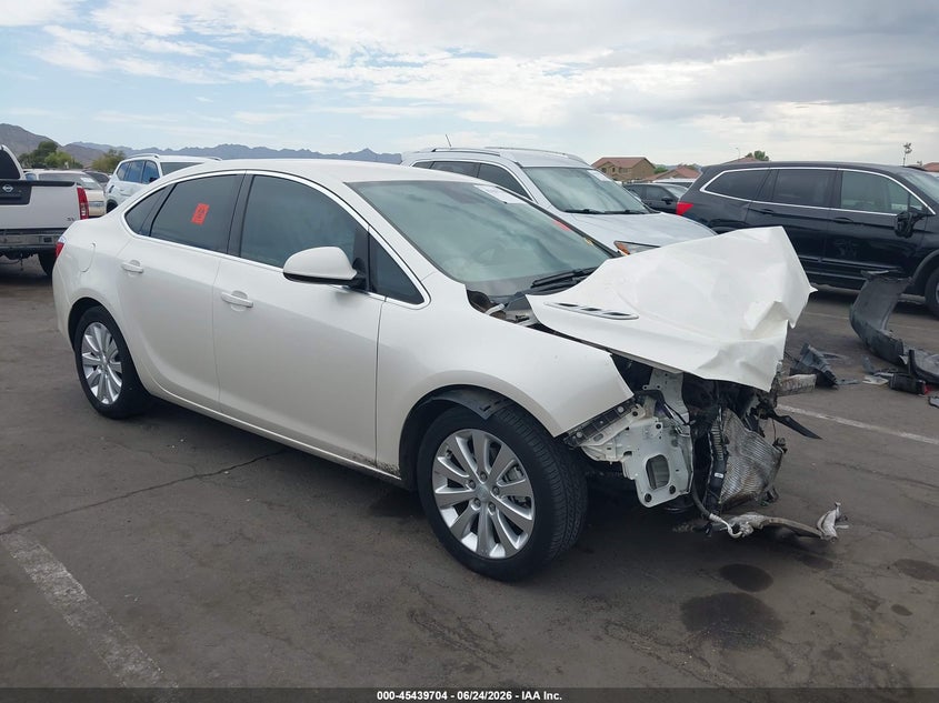 Vin: 1g4pp5sk4f4148199, lot: 45937804, buick verano 2015 img_1