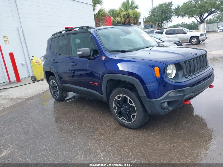 Vin: zaccjbcbxhpe50201, lot: 45937862, jeep renegade trailhawk 4x4 2017 img_1