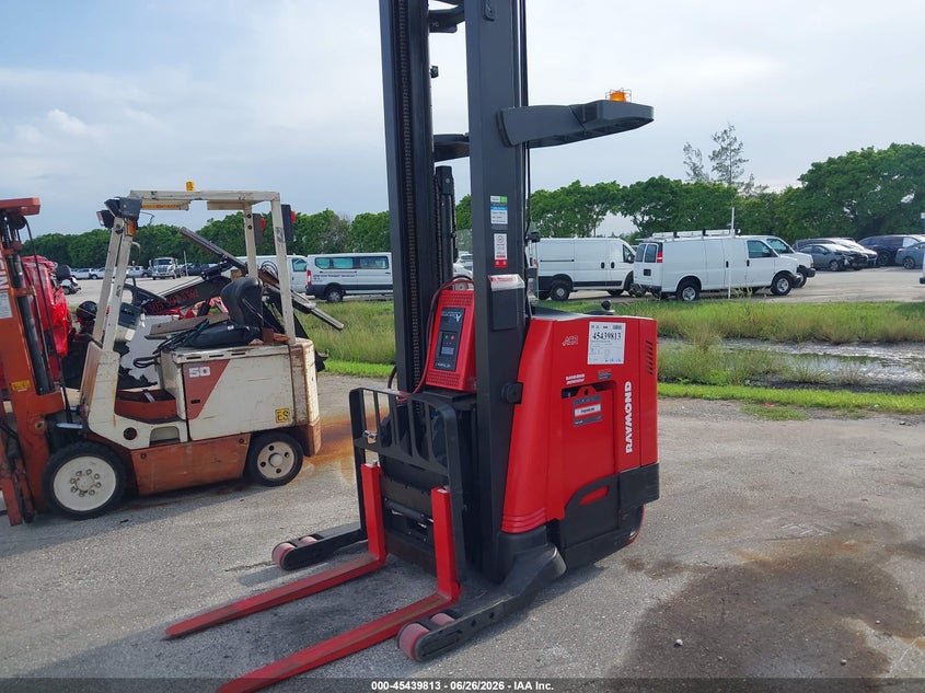 0000075015BC46004 2015 Raym Rider 7400/7500 photo 1