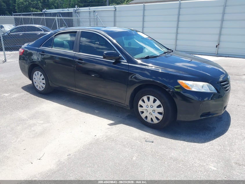 2009 TOYOTA CAMRY LE