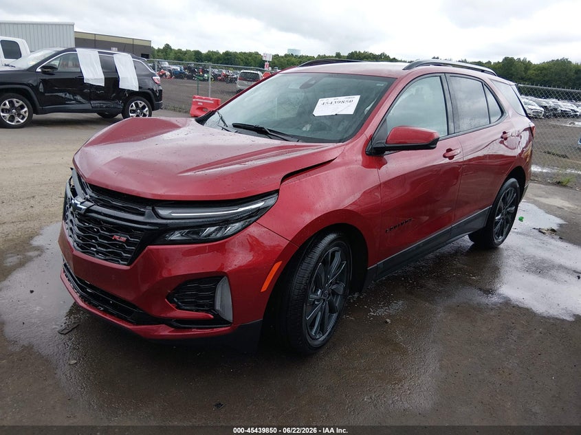2024 CHEVROLET EQUINOX auction photo 2
