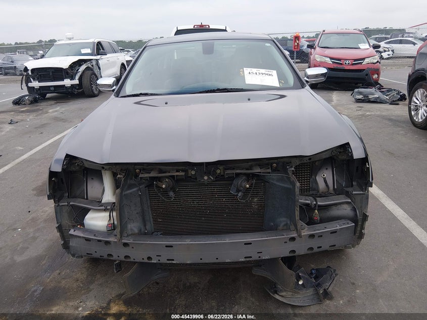 2016 Chrysler 300C VIN: 2C3CCAEG6GH351134 Lot: 45439906