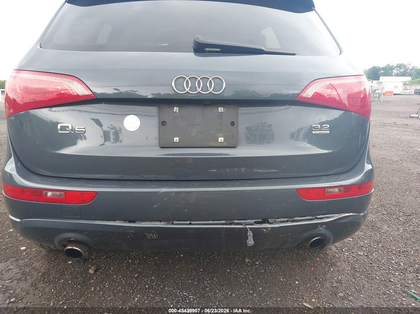 2010 AUDI Q5 auction photo 6