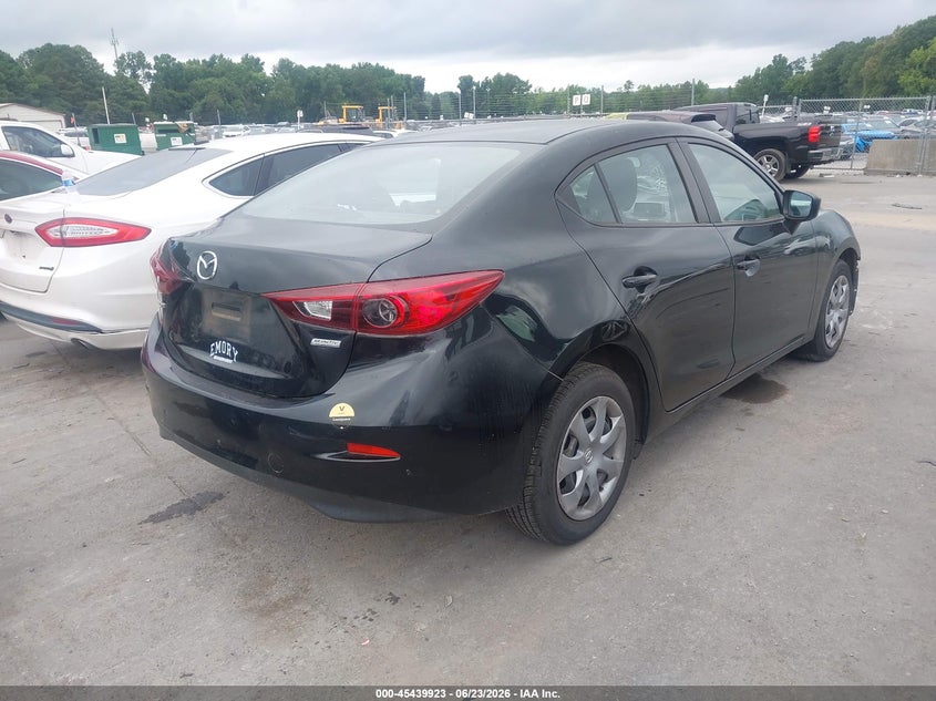 Vin: jm1bm1u71e1157127, lot: 45938032, mazda mazda3 i sport 20144