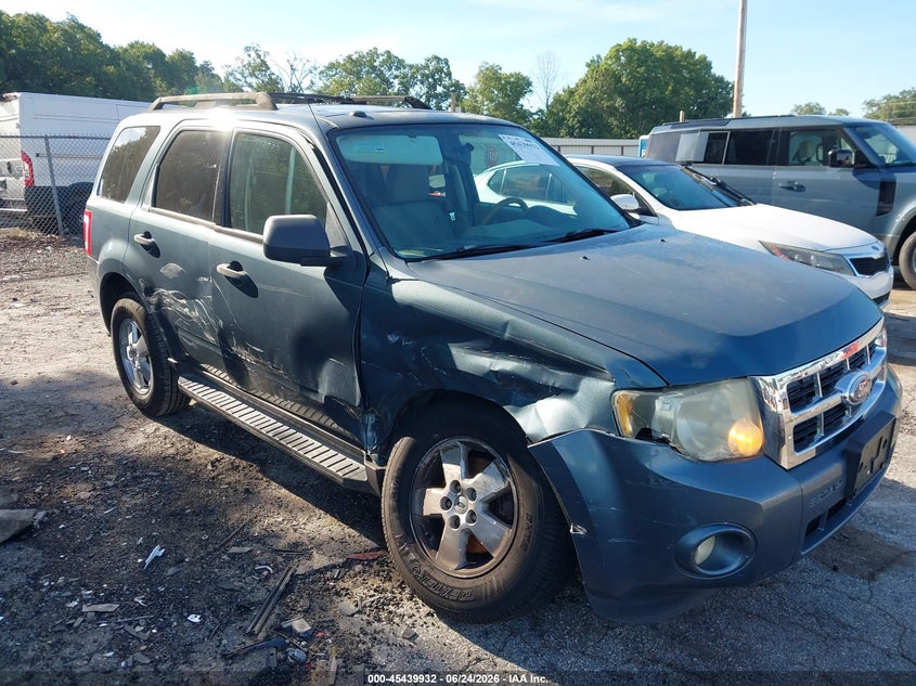 2010 FORD ESCAPE auction photo 6