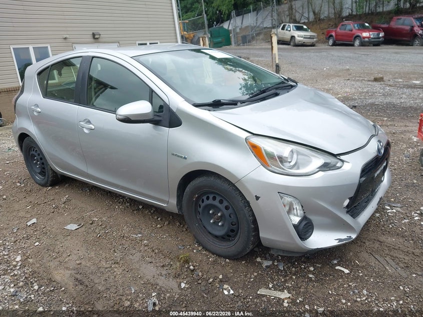 2015 TOYOTA PRIUS C TWO