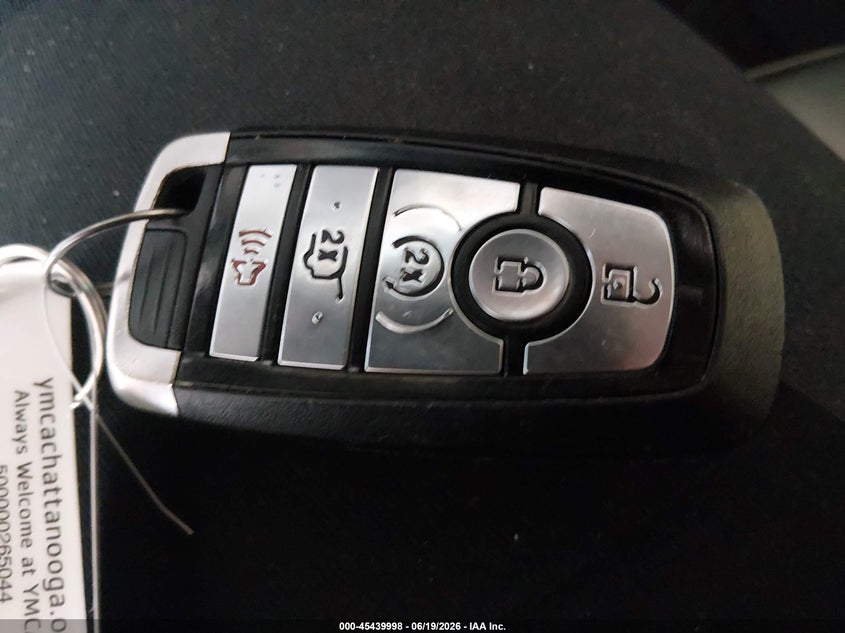 Фото 11 - FORD EDGE