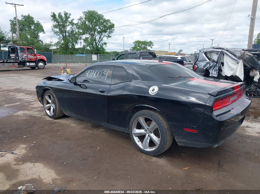 Vin: 2c3cdyag2eh261374, lot: 45938143, dodge challenger rallye redline 20143
