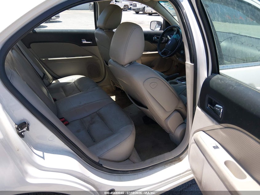 2009 FORD FUSION auction photo 8