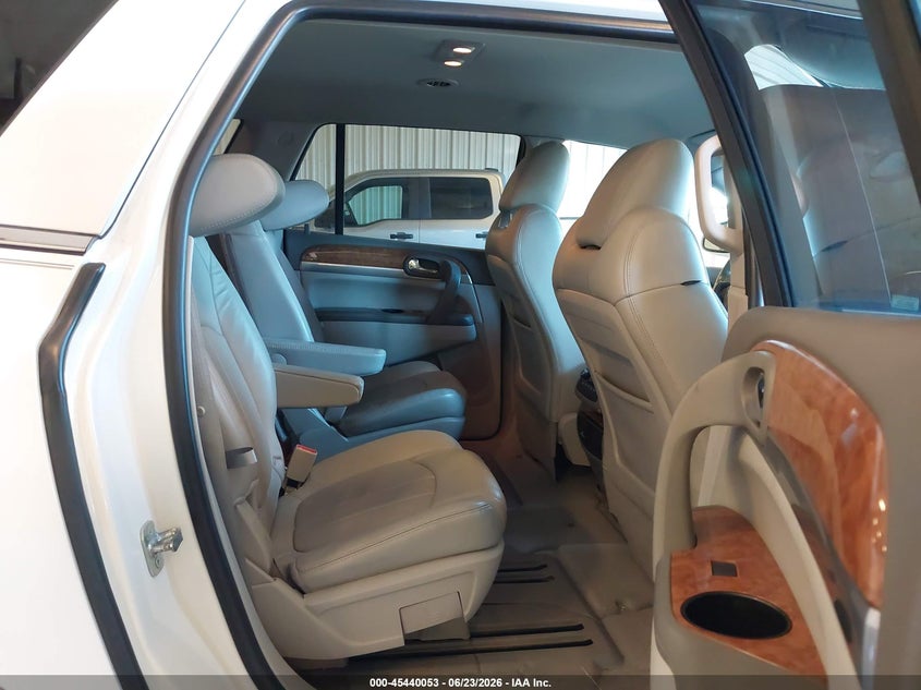 2012 BUICK ENCLAVE auction photo 8