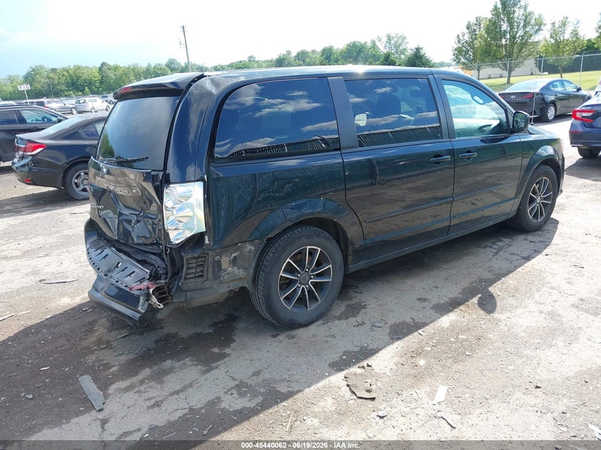 Vin: 2c4rdgcg7hr574707, lot: 45938171, dodge grand caravan sxt 20174