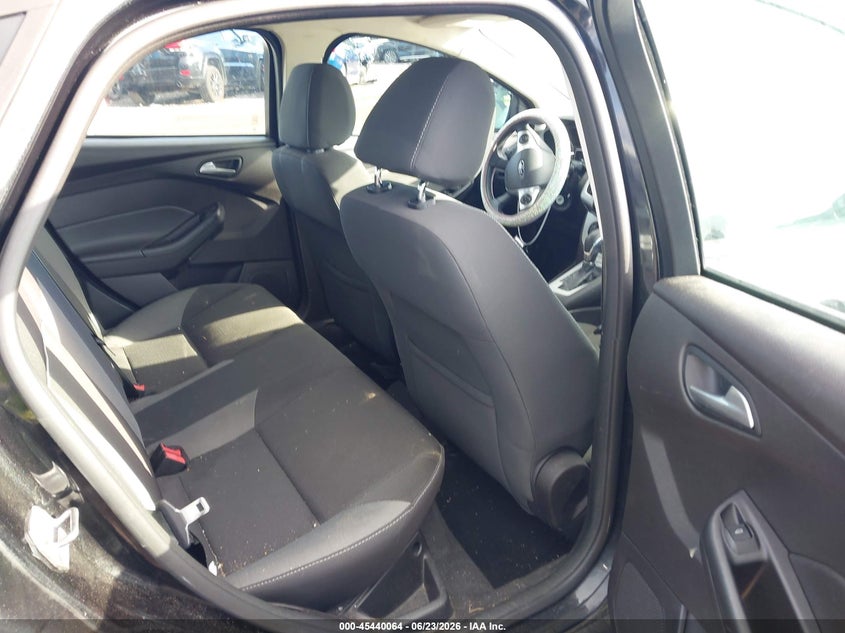2014 FORD FOCUS auction photo 8