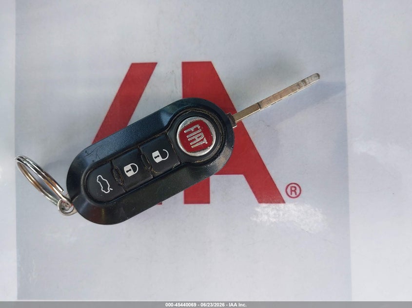 2015 Fiat 500 Sport VIN: 3C3CFFBR6FT619745 Lot: 45440069