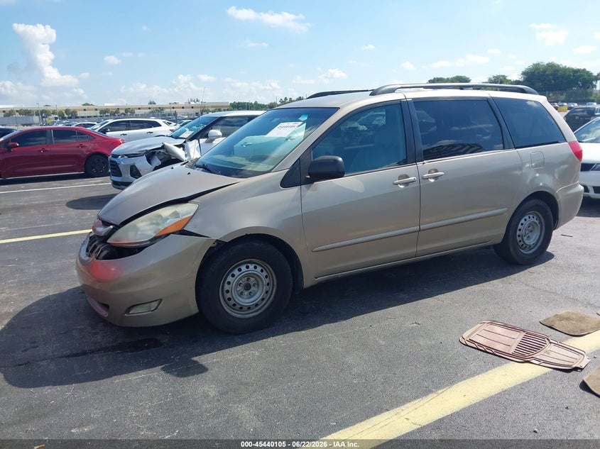 AtlanticExpress - Toyota Sienna