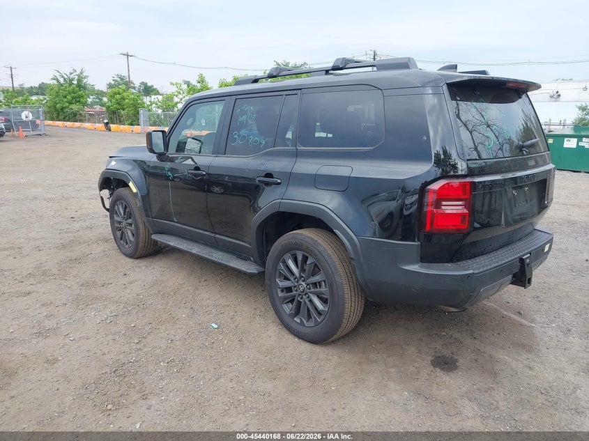Vin: jteabfajxt5022292, lot: 45938277, toyota land cruiser 20263