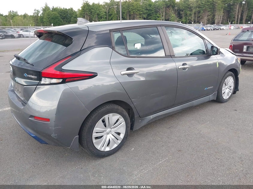 Vin: 1n4az1cp4jc302132, lot: 45938329, nissan leaf s 20184