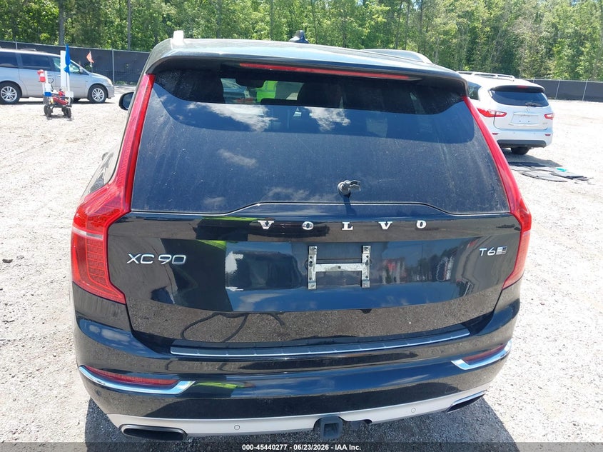 VOLVO XC90 - zdjecie 17