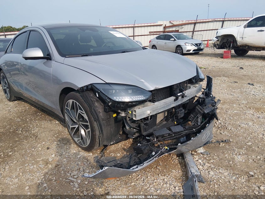 2023 Hyundai Ioniq 6 Limited VIN: KMHM54AA2PA053011 Lot: 45440289