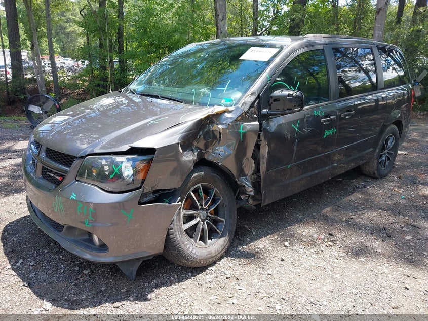 Vin: 2c4rdgeg1hr852174, lot: 45938430, dodge grand caravan gt 20172