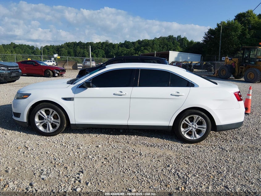 2017 Ford Taurus Se VIN: 1FAHP2D80HG122859 Lot: 45440369