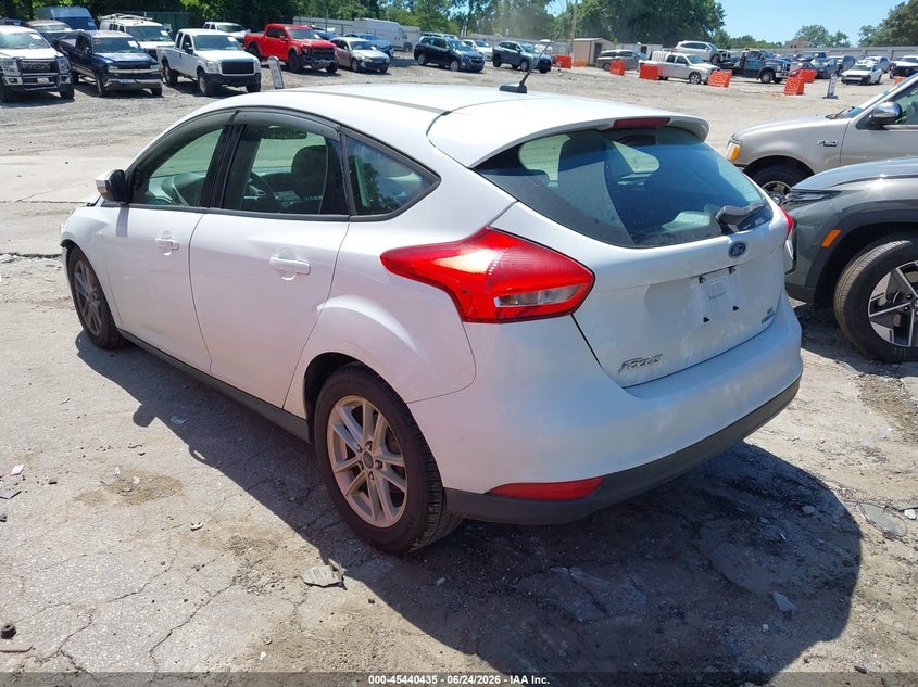 Vin: 1fadp3k23fl223434, lot: 45938544, ford focus se 20153