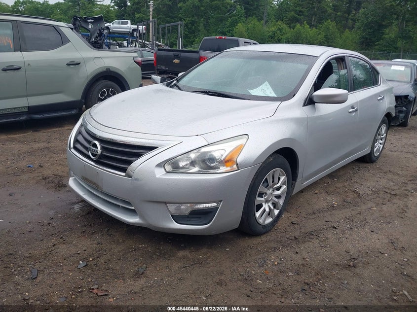 2013 NISSAN ALTIMA auction photo 2