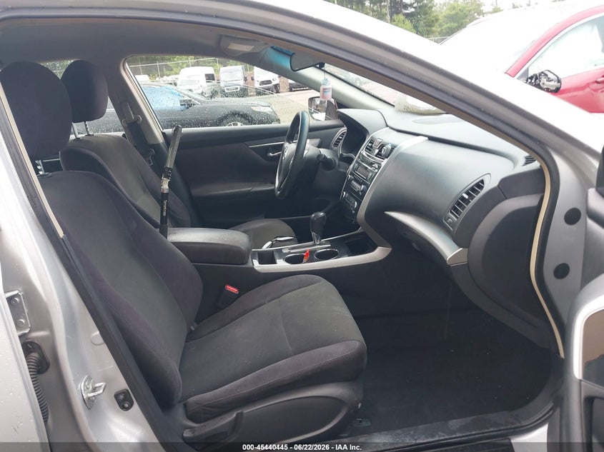 2013 NISSAN ALTIMA auction photo 5