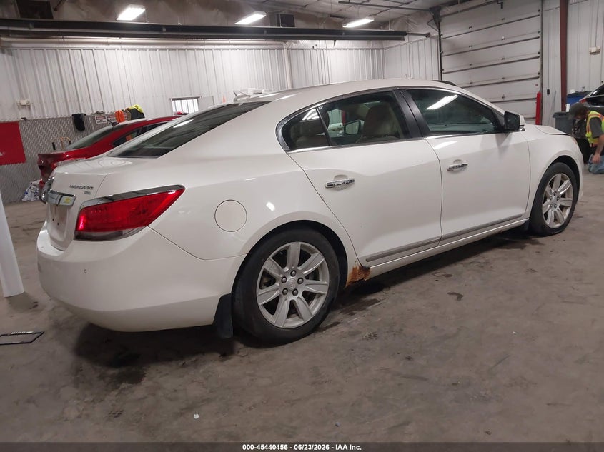 2010 BUICK LACROSSE auction photo 4