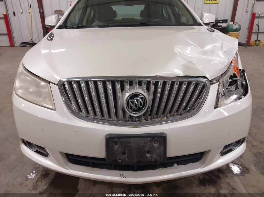 2010 BUICK LACROSSE auction photo 6