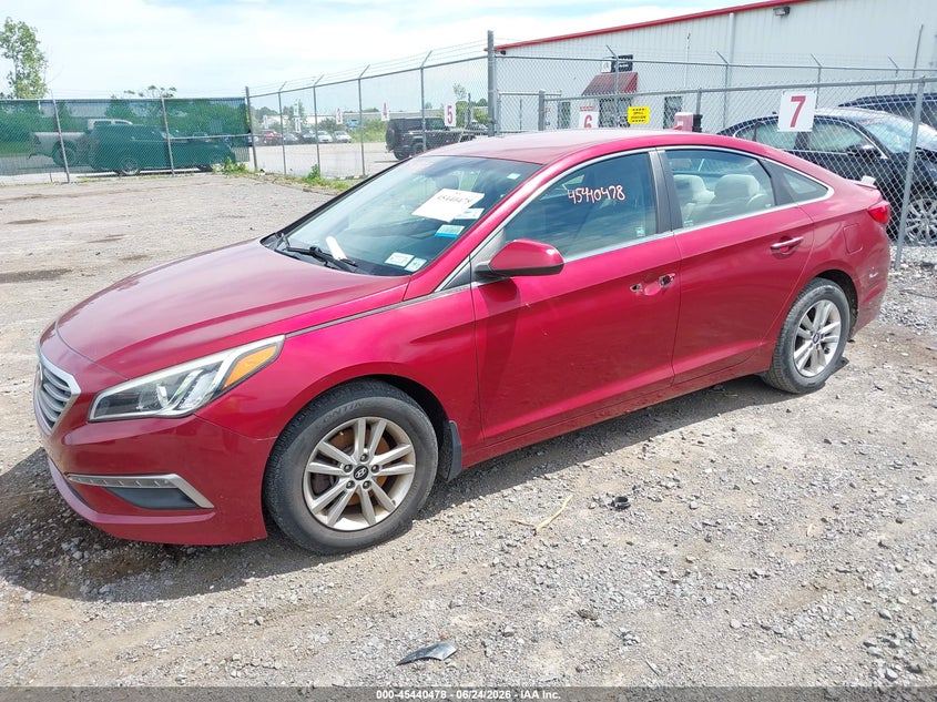 2015 Hyundai Sonata, Угон, IAAI, VIN 5NPE24AF2FH228989 — фото 2