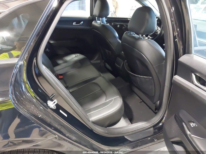 KIA K5 2021 VIN 5XXG64J29MG077720