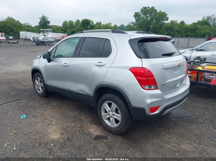 2021 CHEVROLET TRAX auction photo 3