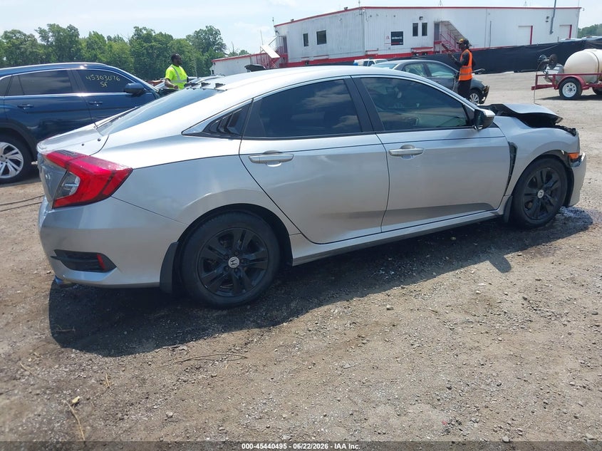 VIN 19XFC2F52HE226804 2017 HONDA CIVIC LX