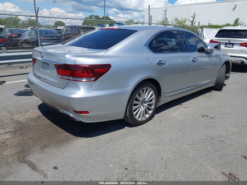 2014 LEXUS LS 460 auction photo 4