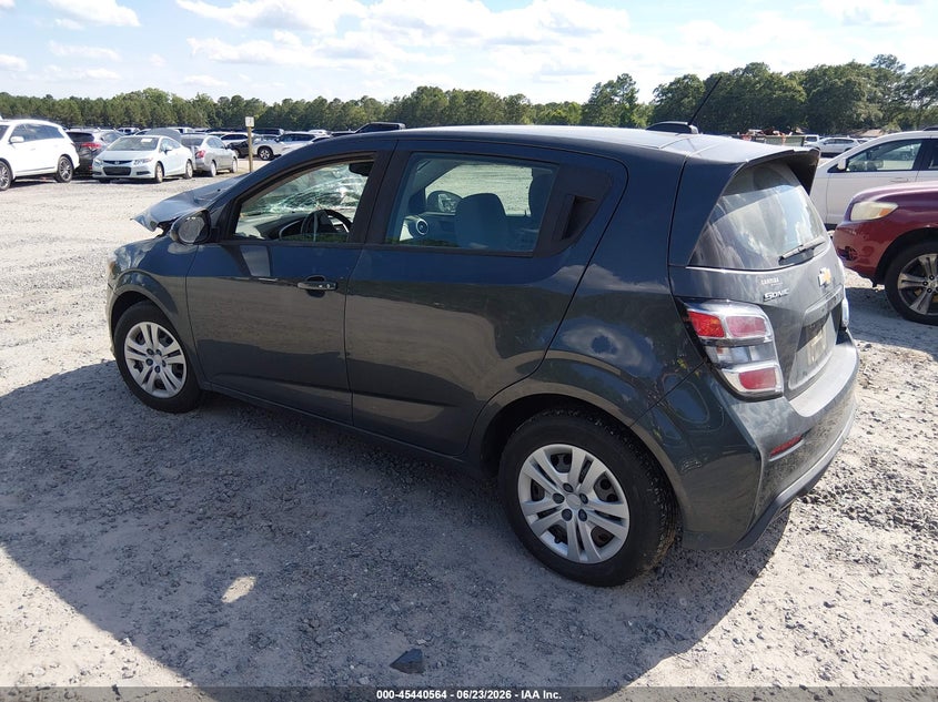 2020 CHEVROLET SONIC auction photo 3